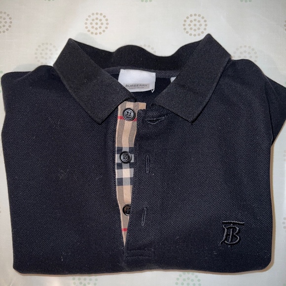 Burberry polosize M